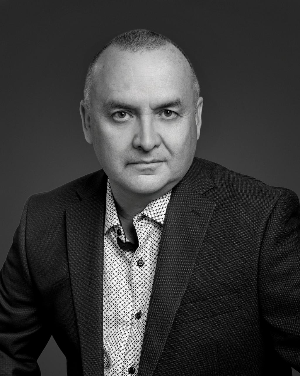 Fernando Hugo Oliva - Autor de Primera Internacional
